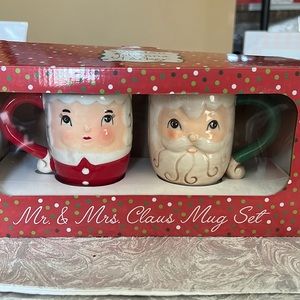 NIB Johanna Parker Christmas Santa & Mrs. Claus Mug Set Of 2 - RED & GREEN